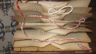 LIVRES PLIES AVEC DECOR